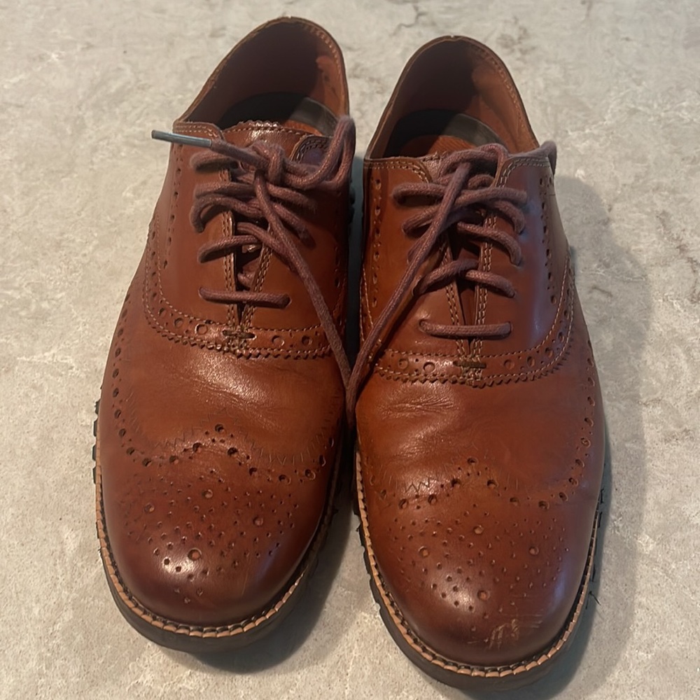 Cole Haan ZeroGrand Wing Oxford Shoe for men in size 8M. British tan Java color